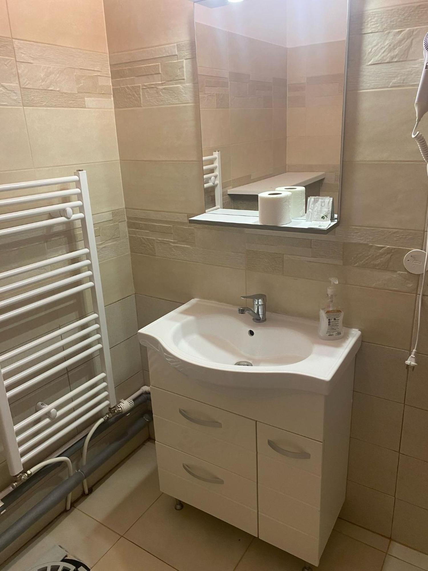 Pension Mora Cluj-Napoca Cameră foto